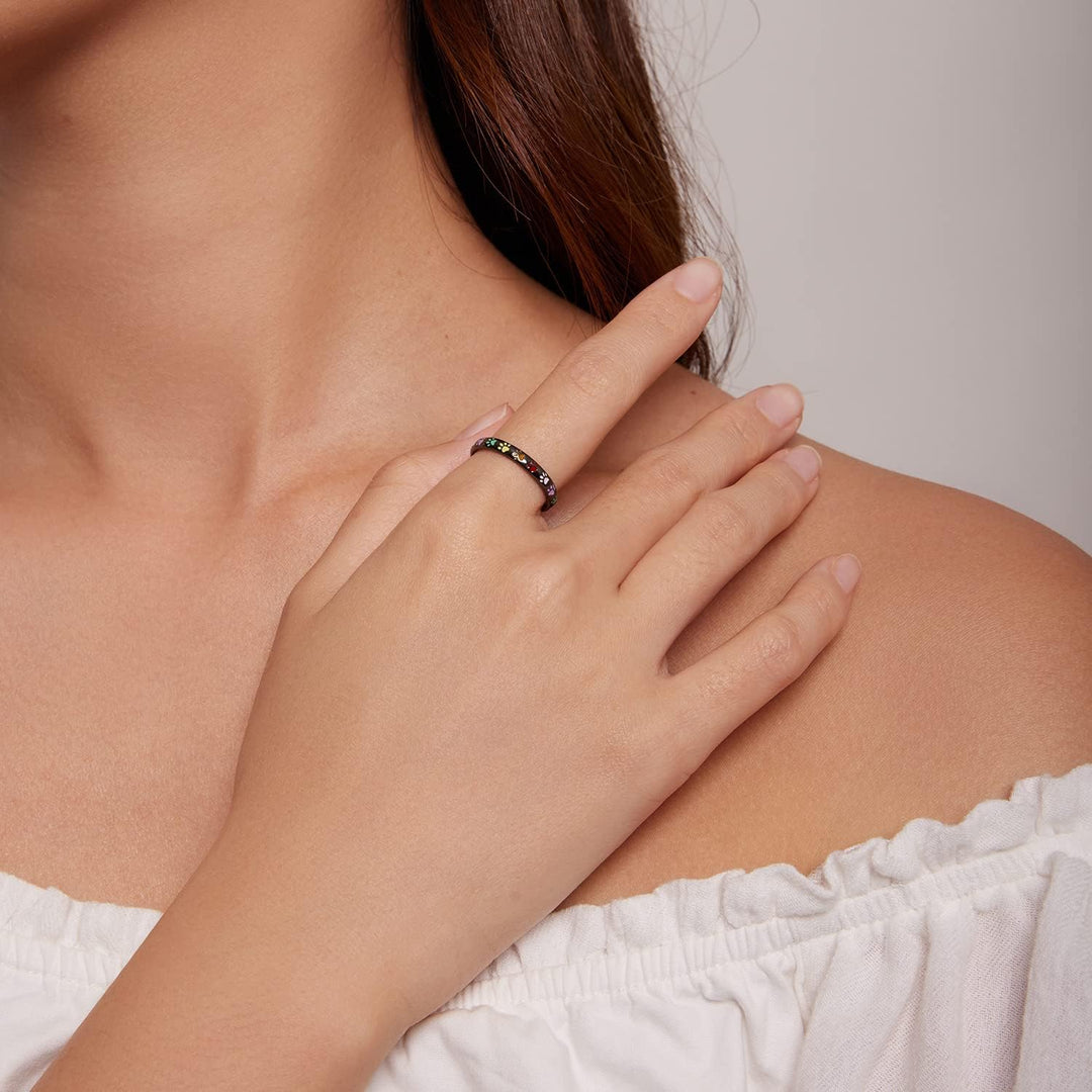 Lara - Prstan s tačjim motivom